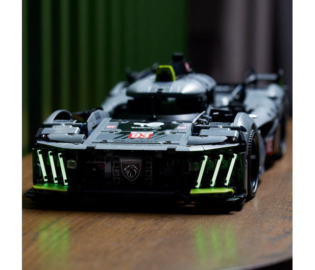 LEGO Technic 42156 PEUGEOT 9X8 24H Le Mans Hybrid Hypercar - 1091434 - zdjęcie 12